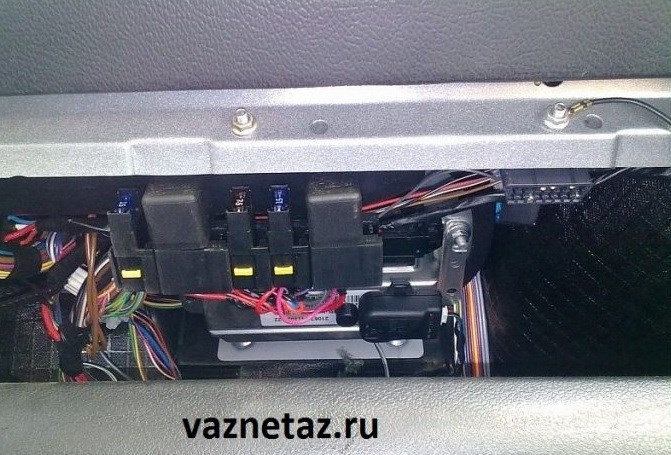 дополнительный блок реле ваз 2107