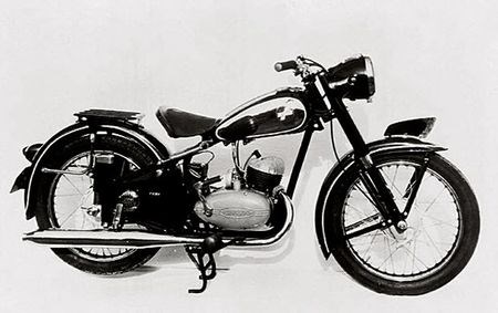Kawasaki Meihatsu 125 (1957 год).jpg