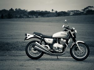Обзор модели мотоцикла Honda CB 400