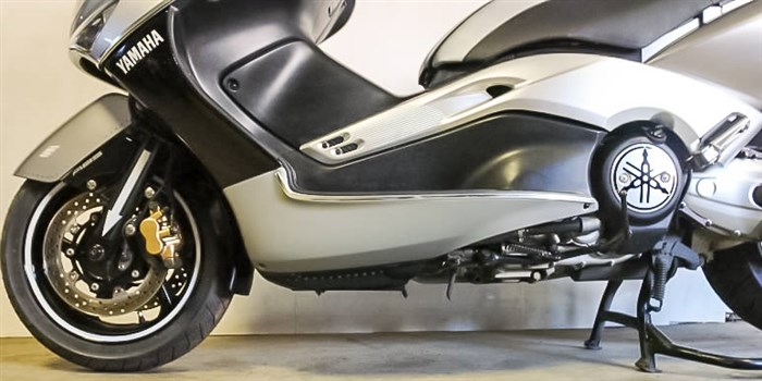 Мегапроект: стайлинг Yamaha T-Max 500 своими руками