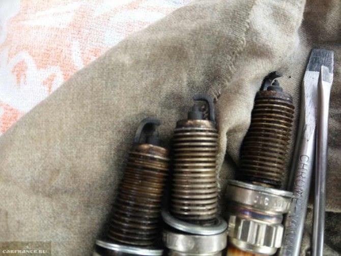 Ошибка Engine Oil Pressure Too Low Пежо • Ошибки при диагностике